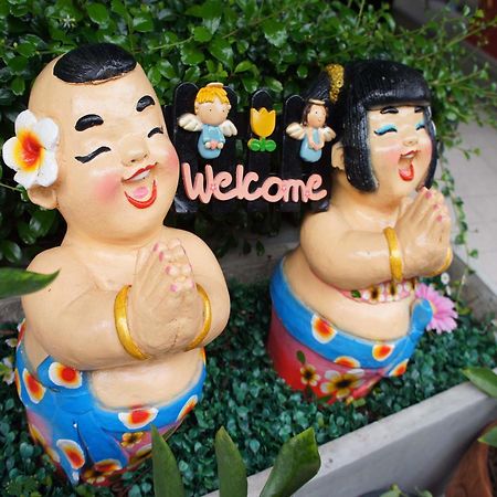Sawasdee Hotel @ Sukhumvit Soi 8 Bangkok Esterno foto