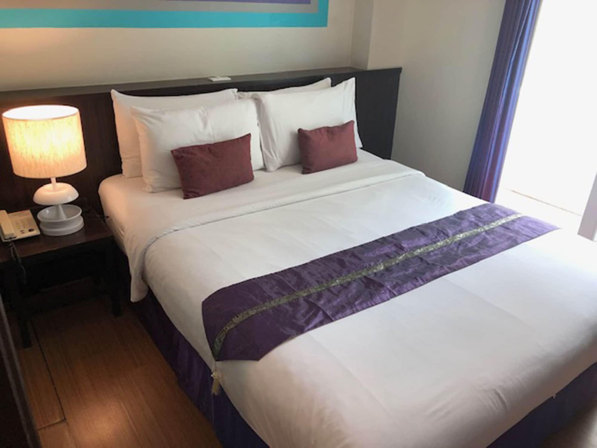 Sawasdee Hotel @ Sukhumvit Soi 8 Bangkok Esterno foto