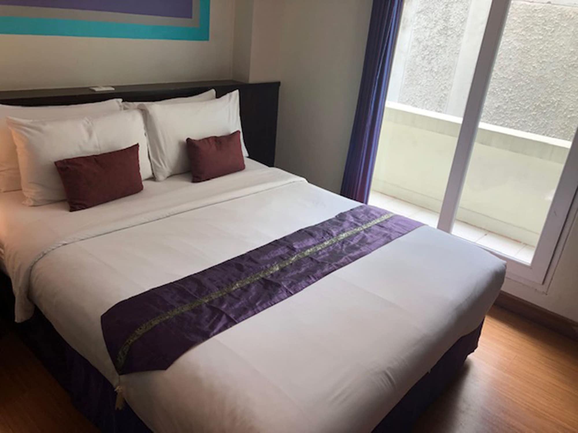 Sawasdee Hotel @ Sukhumvit Soi 8 Bangkok Esterno foto