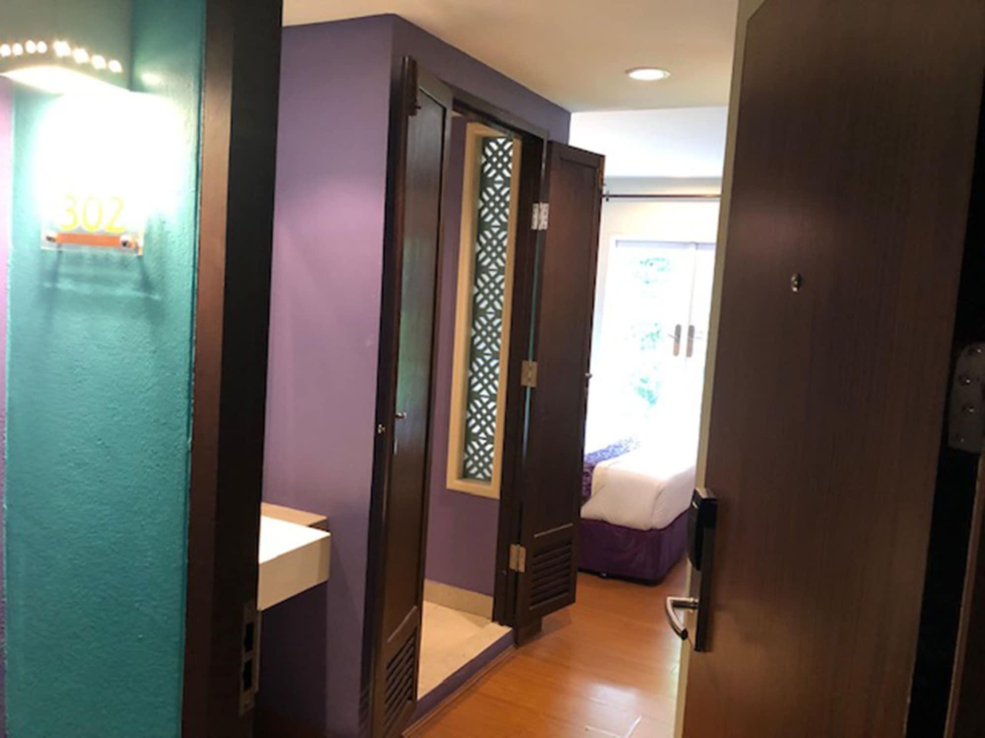 Sawasdee Hotel @ Sukhumvit Soi 8 Bangkok Esterno foto