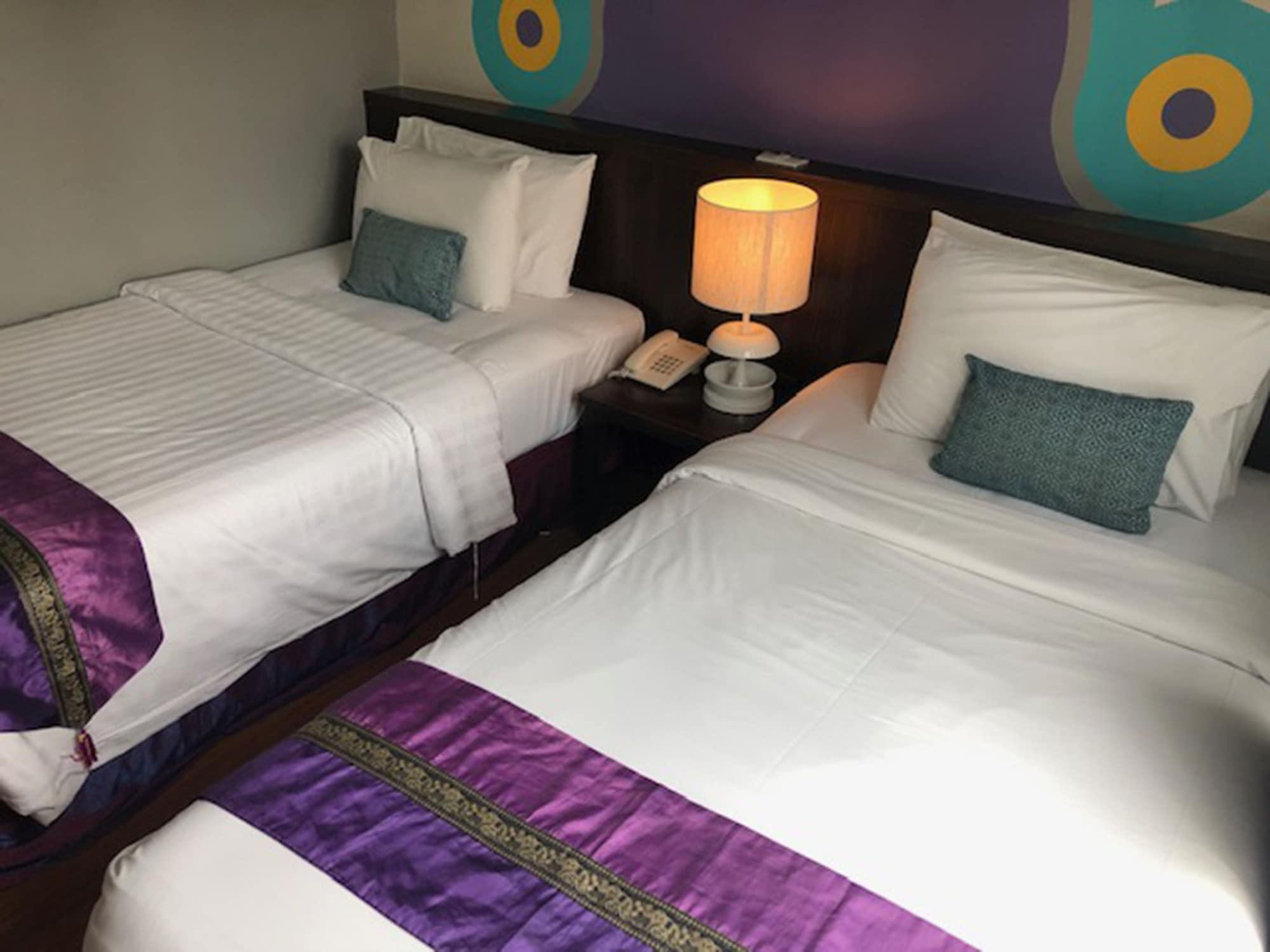 Sawasdee Hotel @ Sukhumvit Soi 8 Bangkok Esterno foto