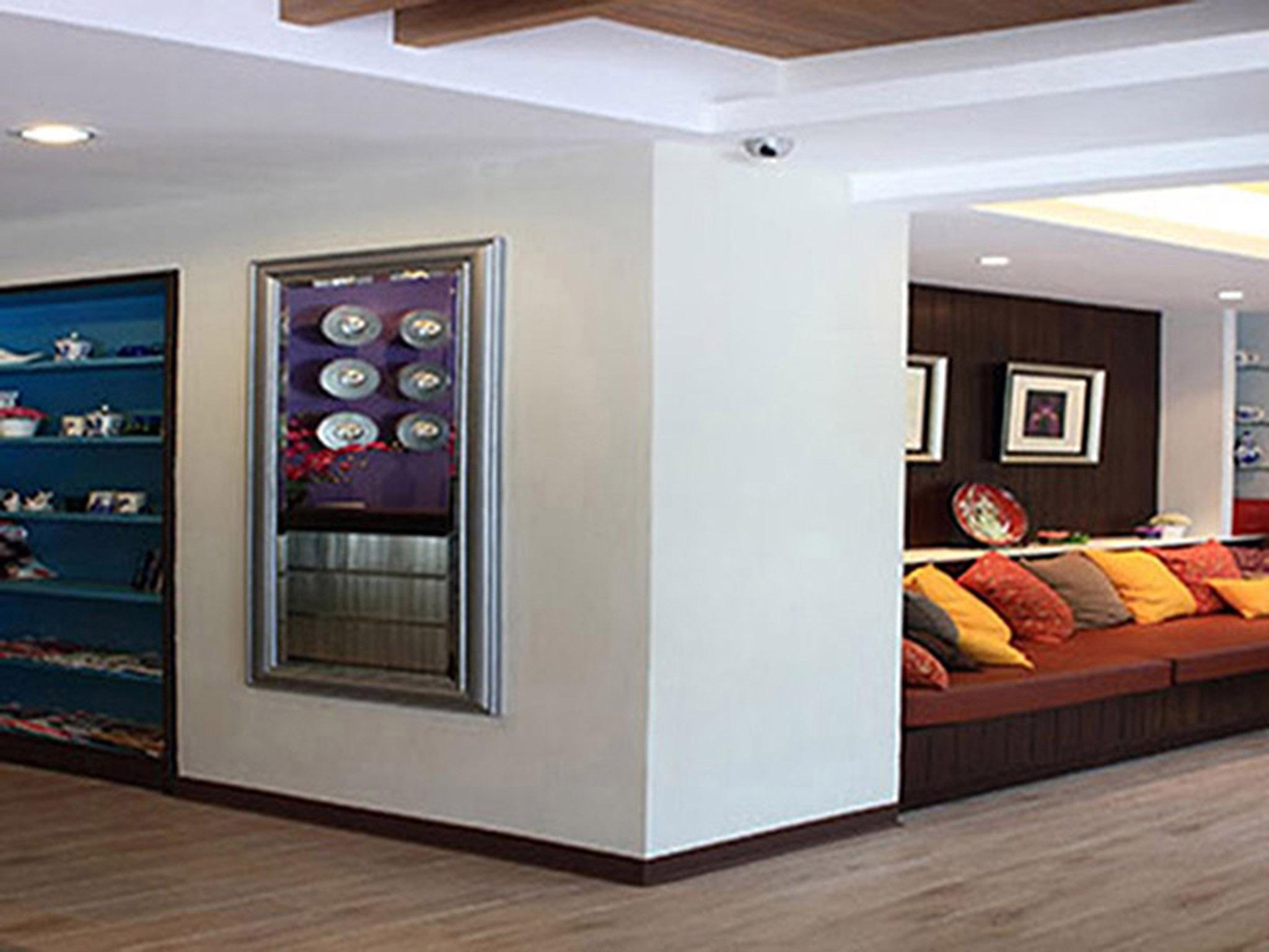 Sawasdee Hotel @ Sukhumvit Soi 8 Bangkok Esterno foto