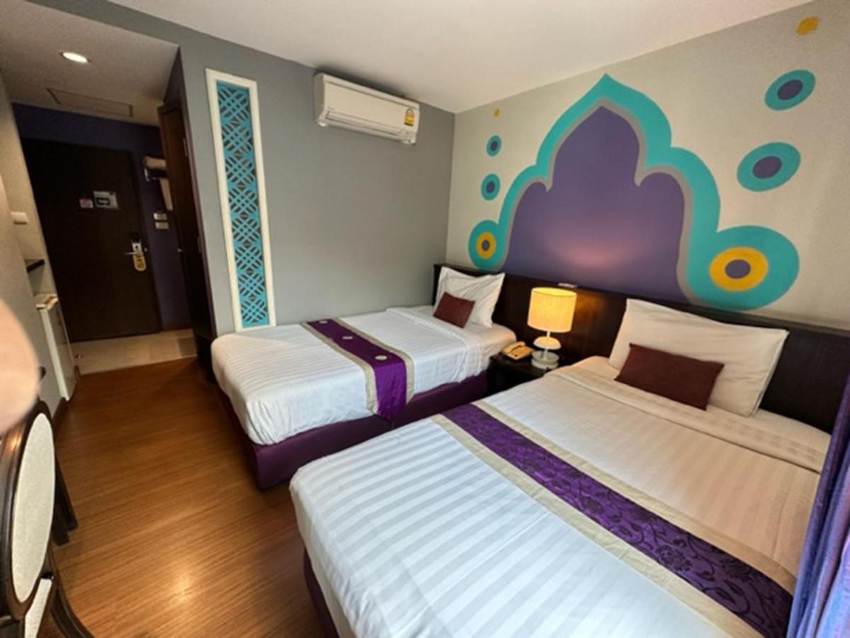 Sawasdee Hotel @ Sukhumvit Soi 8 Bangkok Esterno foto