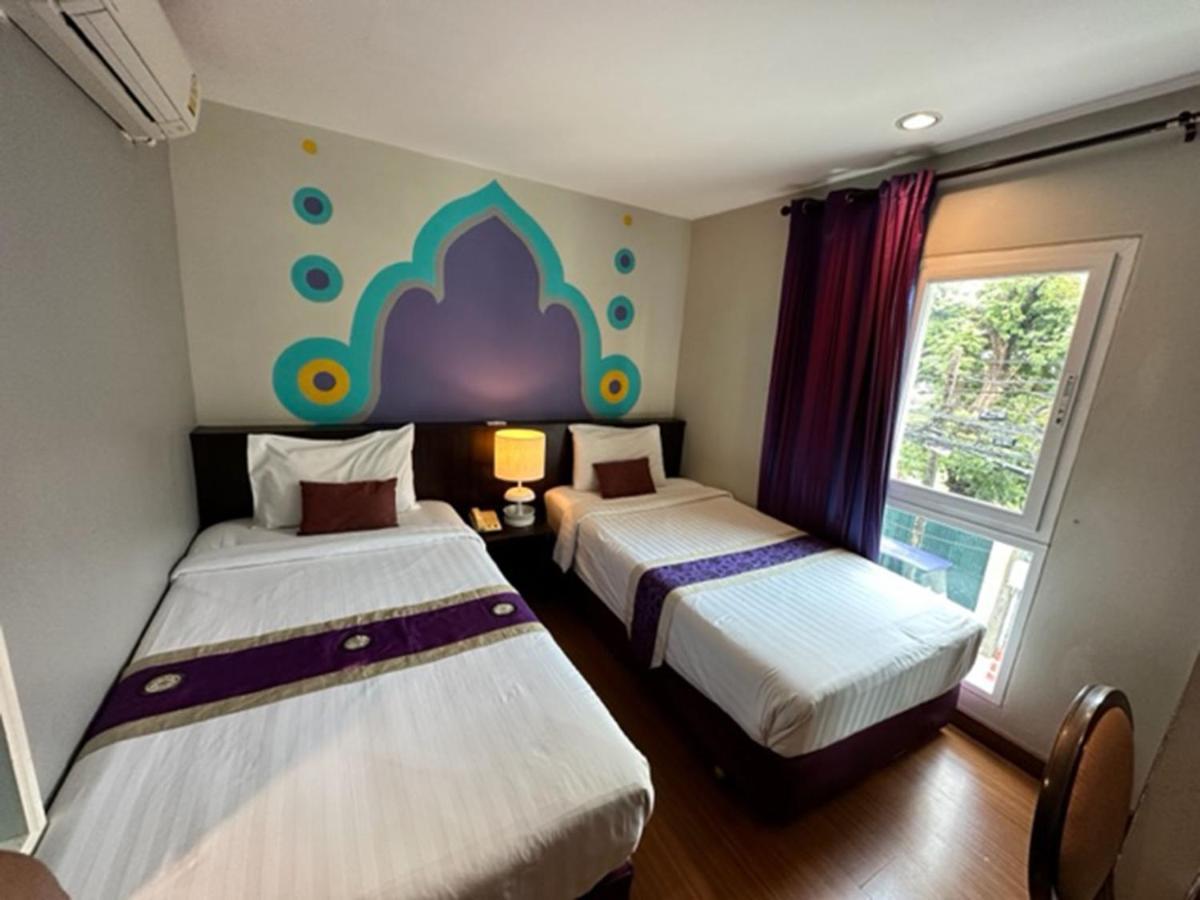 Sawasdee Hotel @ Sukhumvit Soi 8 Bangkok Esterno foto