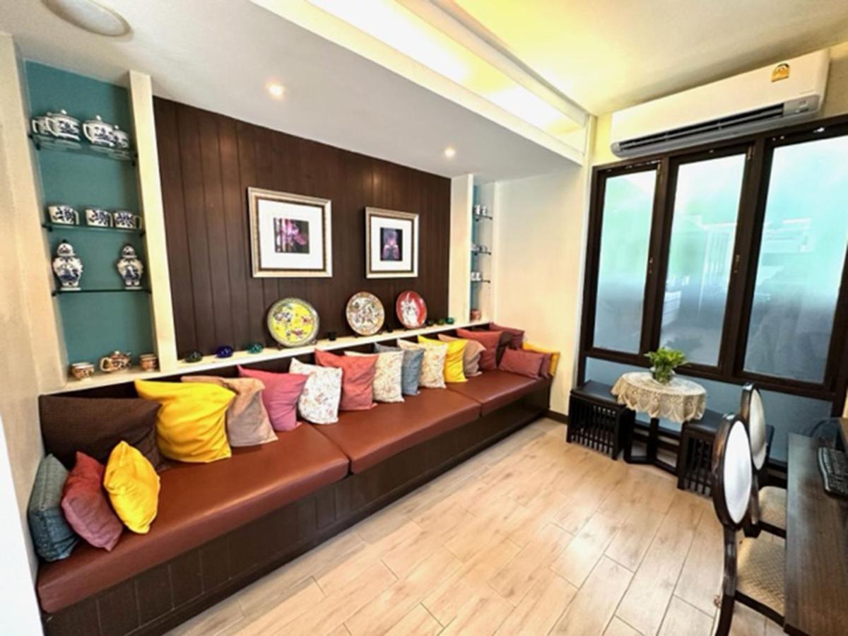 Sawasdee Hotel @ Sukhumvit Soi 8 Bangkok Esterno foto