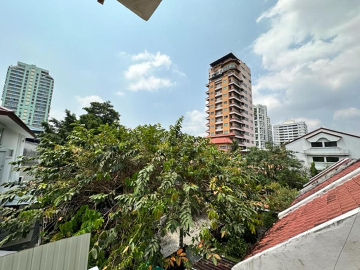 Sawasdee Hotel @ Sukhumvit Soi 8 Bangkok Esterno foto